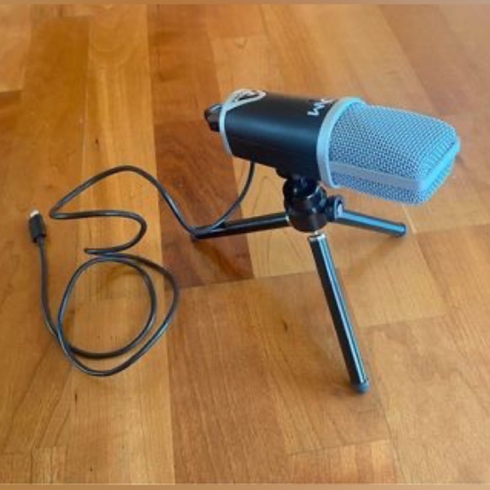 Apogee podcast mic
